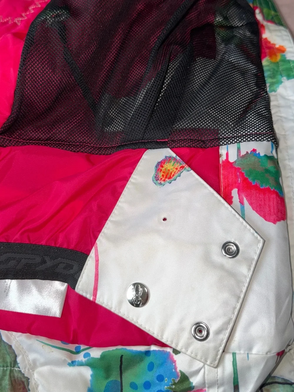 Spyder Women's White Ski Jacket with Multicolor Abstract Art Print
